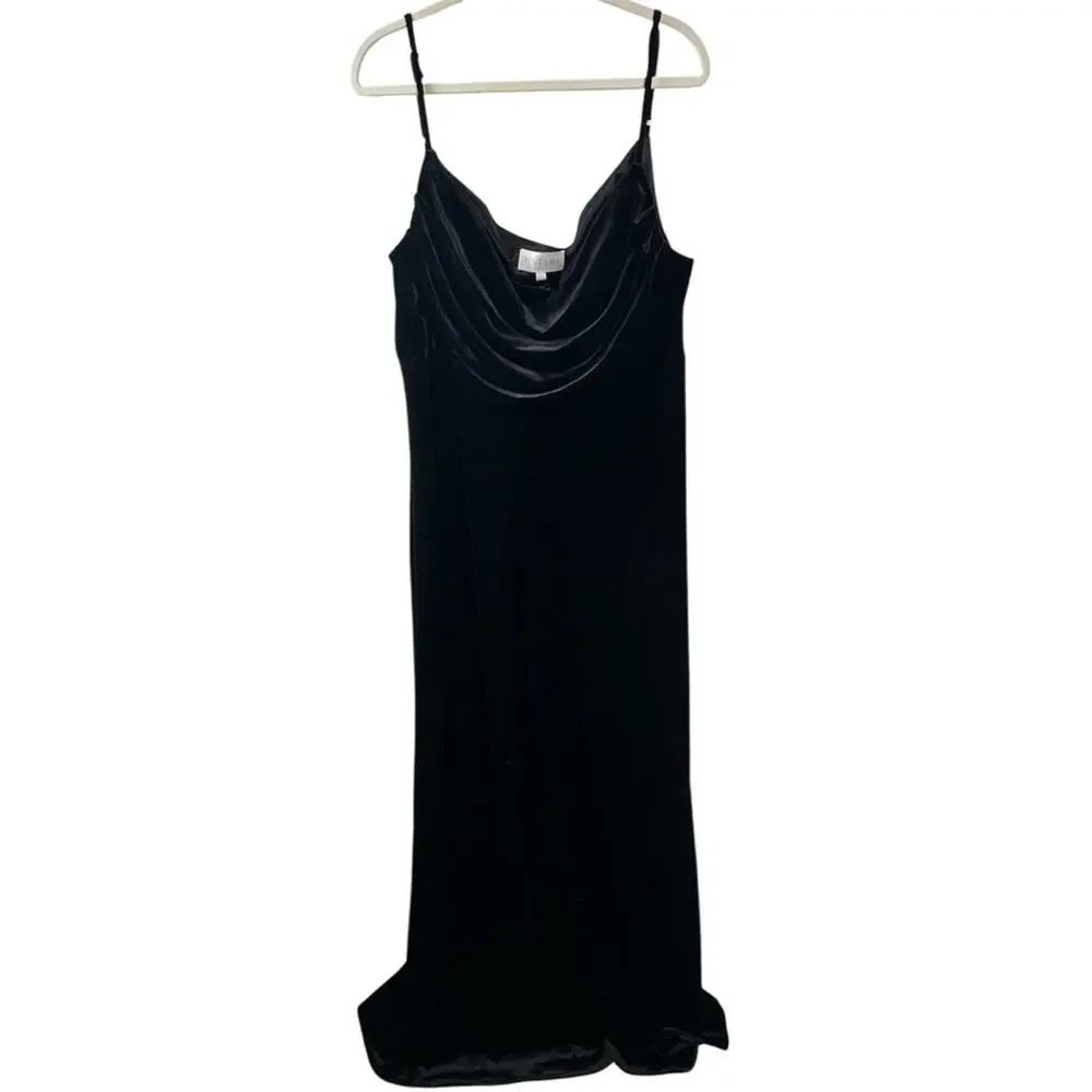 Revelry Skye Velvet Cowl Bridesmaid Maxi Dress in Black Plus Size 22 Gently Used